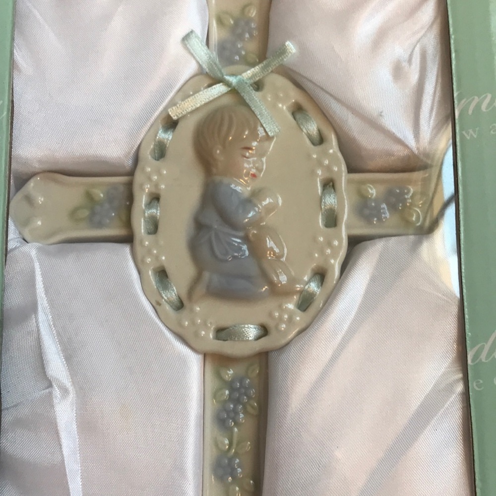 Porcelain cross